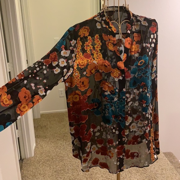 Alice and Olivia Amos tunic blouse - Picture 2 of 10